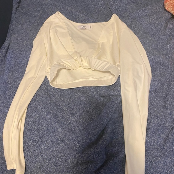 Tiger Mist Twisted long sleeve top - Picture 3 of 4